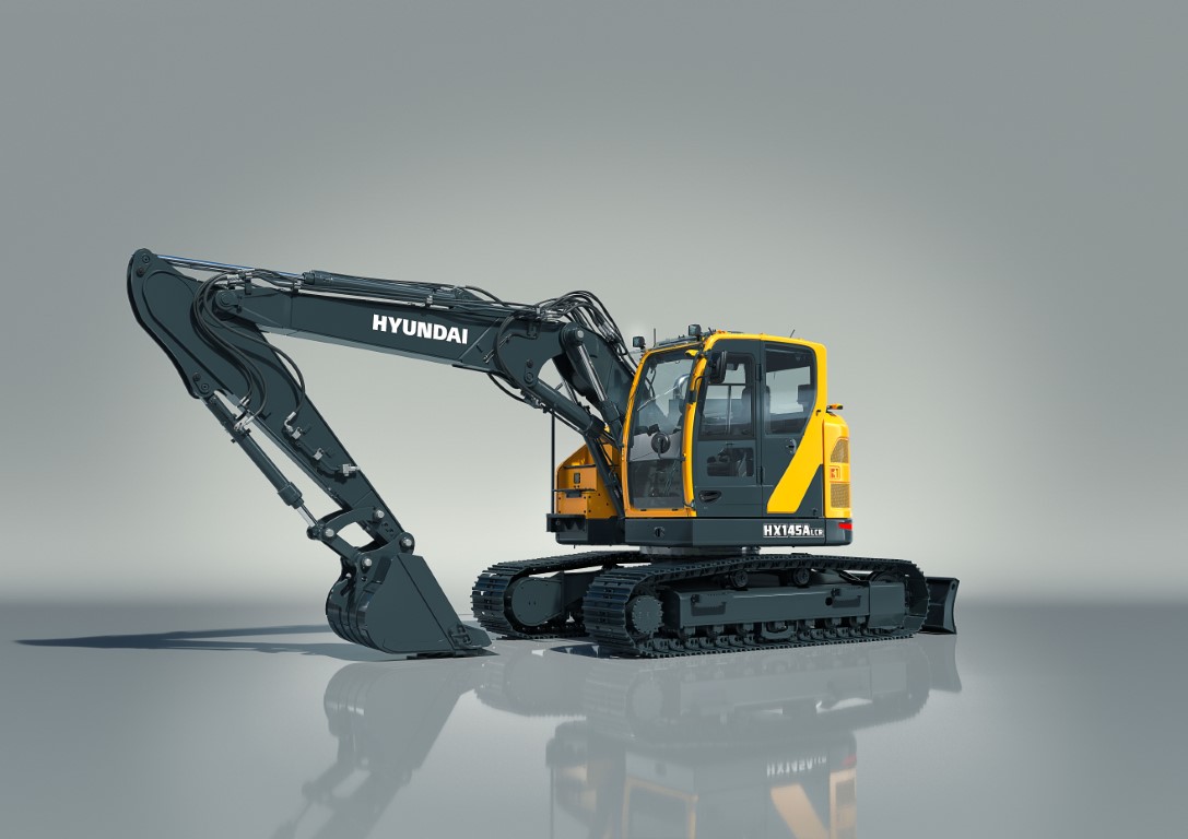 Onze nieuwe HX145A LCR rupsgraafmachine uit de A-serie is klaar om uw wereld bouwen. Zijn motor met hoge efficiëntie levert een hogere productiviteit en brandstofzuinigheid terwijl voldaan wordt aan de Stage V-emissievoorschriften van de EU. Met een nieuw robuust exterieurontwerp met korte uitzwenking achter, extra veiligheidsvoorzieningen en meer onderhoudsgemak kunt u erop vertrouwen dat de HX145A LCR de zwaarste klussen in de kleine ruimte, zoals op bouwlocaties in de stad en smalle wegen, uitvoert.