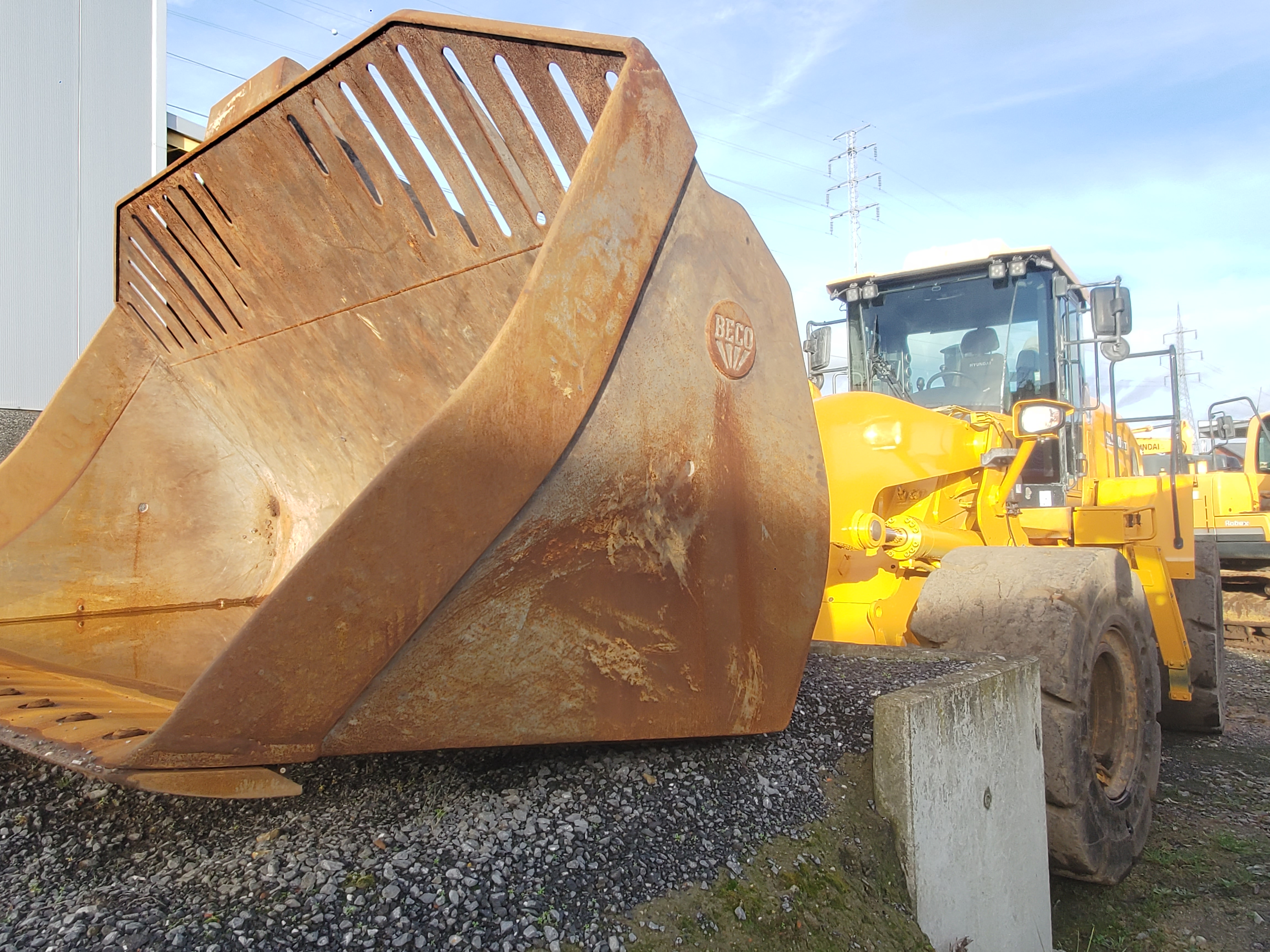 Wiellader 24T