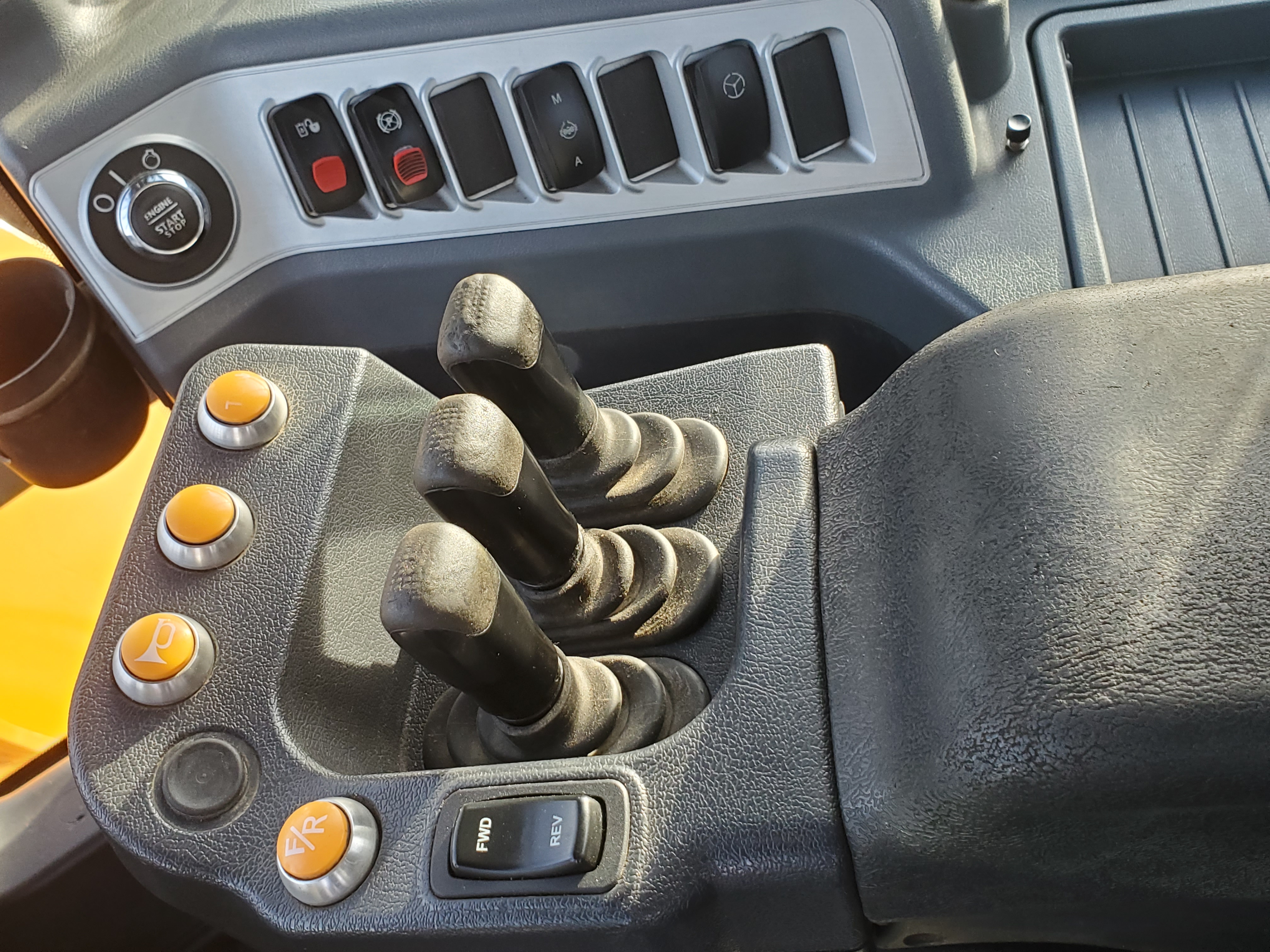 Wiellader 24T
